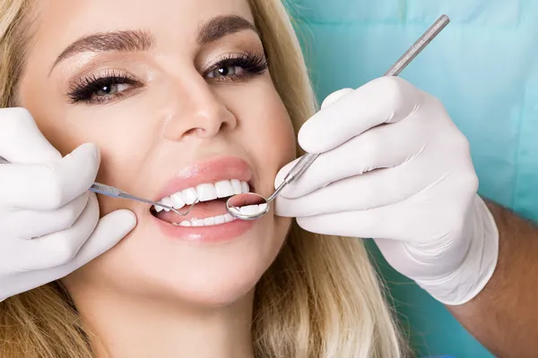 29589 at home teeth whitening kits