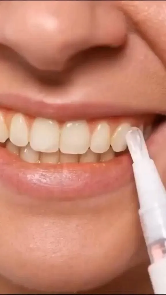 29596 brushing teeth